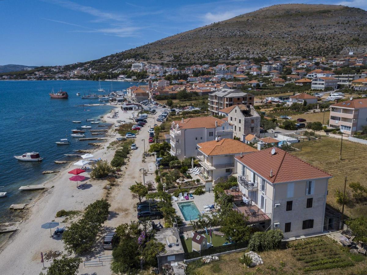 Apartments Gina Trogir Exteriér fotografie