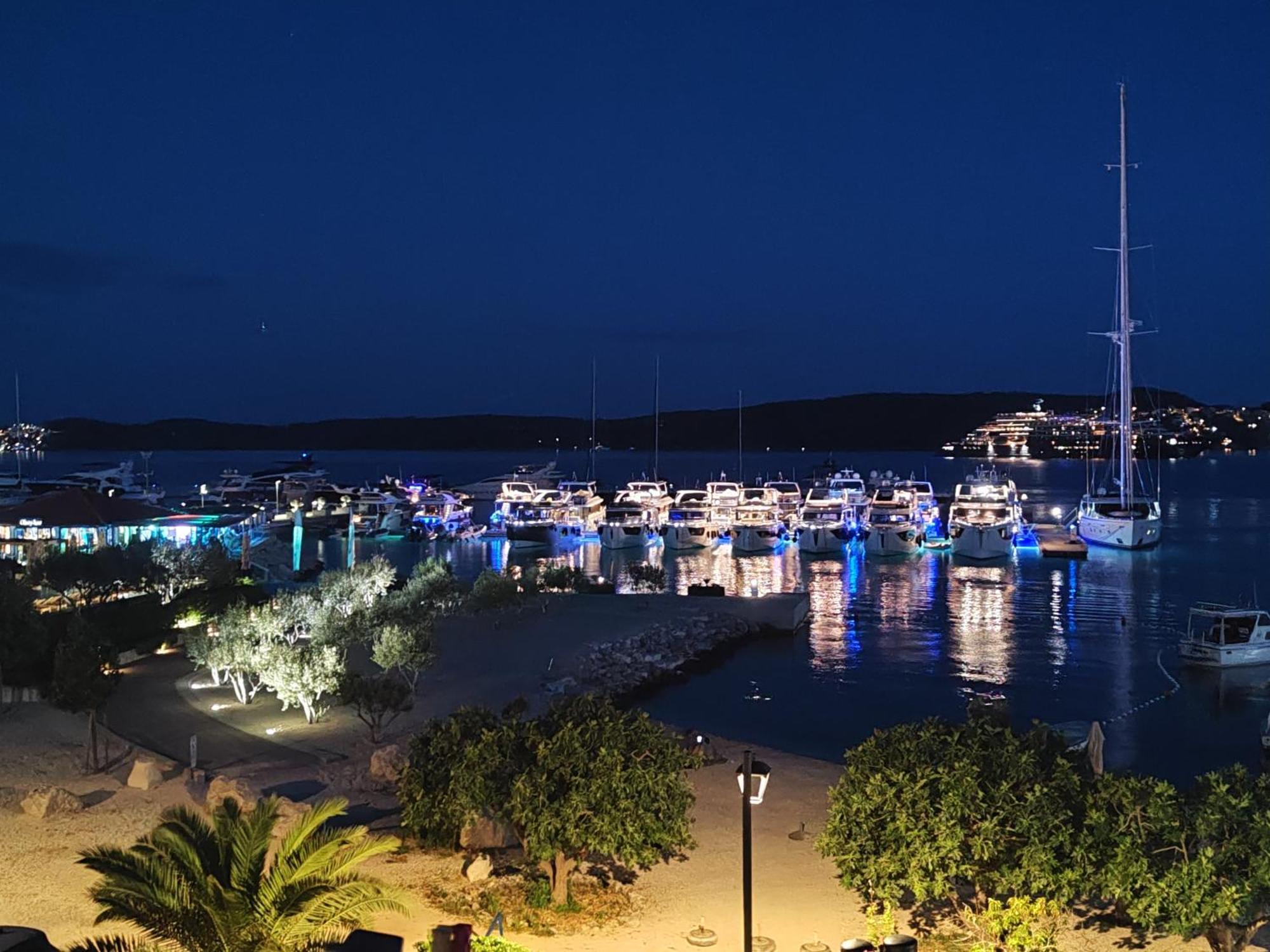 Apartments Gina Trogir Exteriér fotografie