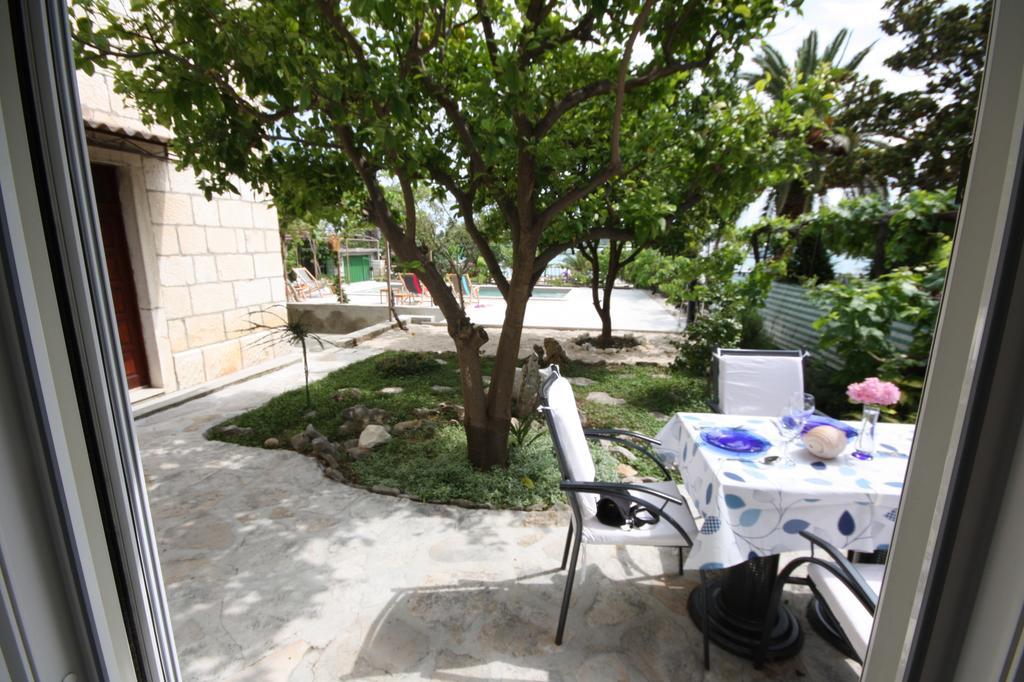Apartments Gina Trogir Exteriér fotografie